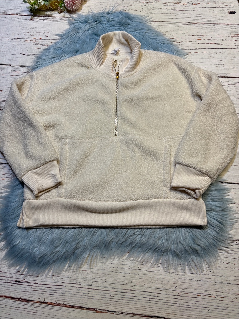 26 International Cream Sherpa-Lined Zip Pullover Athletic Collection Sz M